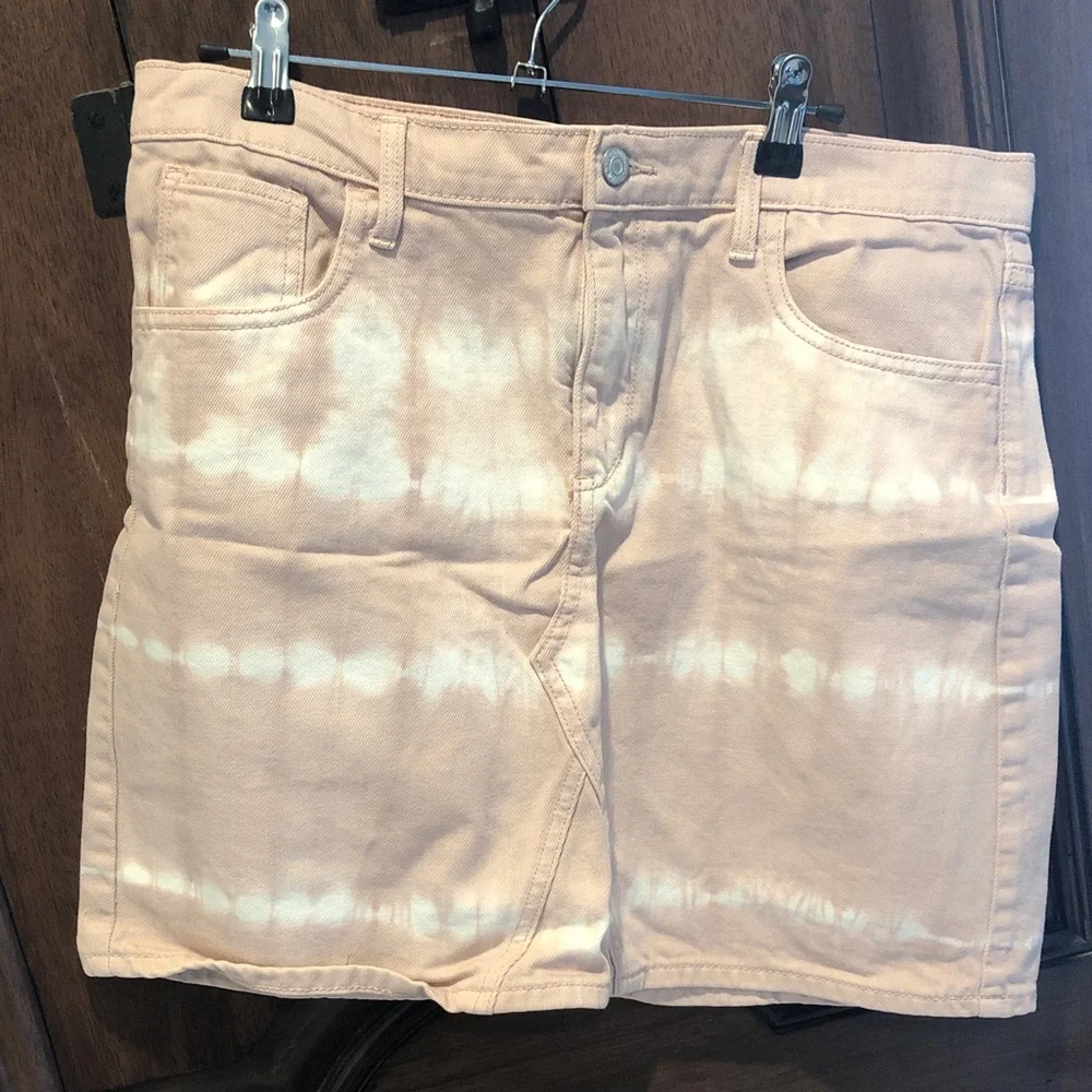 Old Navy Mauve and White Tie-Dye Denim Skirt